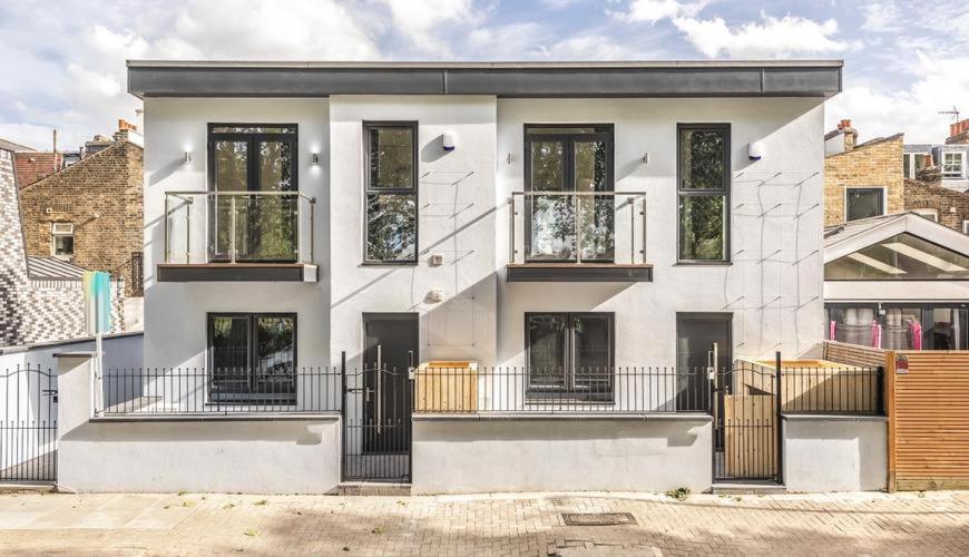 2 Bed 2 Bath Balcony View Wimbledon Tennis Villa London Exteriör bild