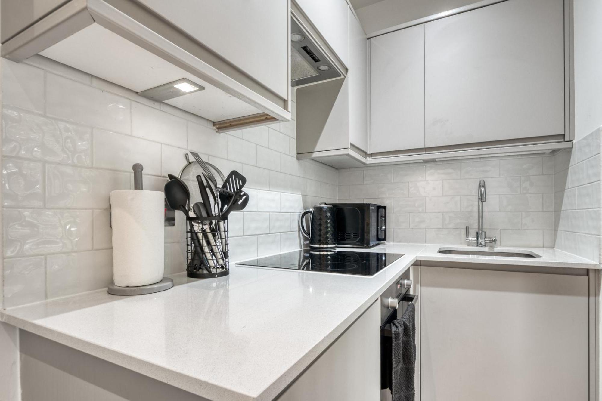 2 Bed 2 Bath Balcony View Wimbledon Tennis Villa London Exteriör bild