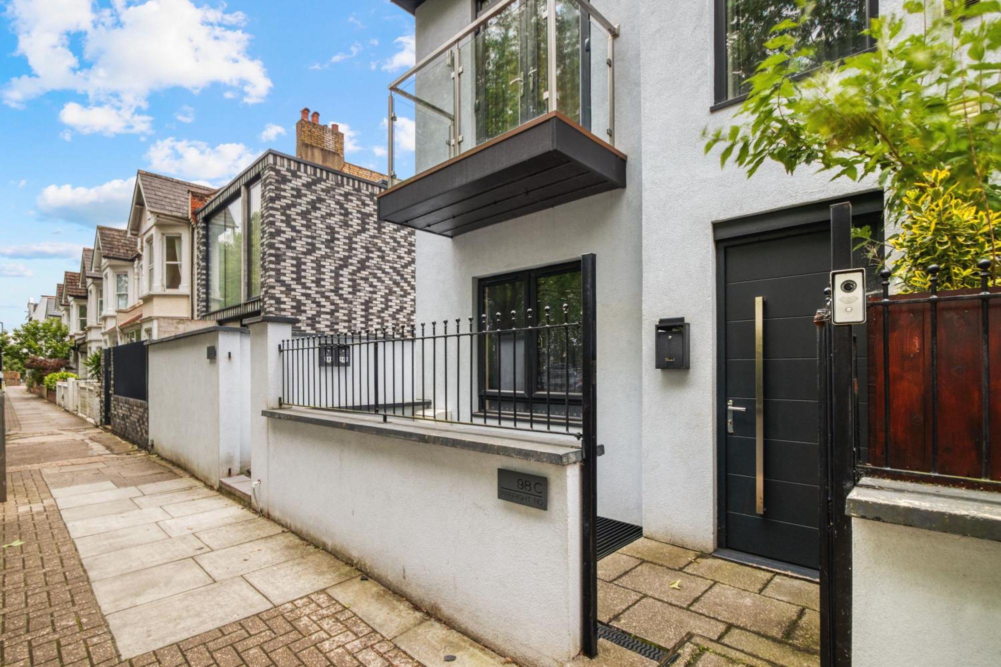 2 Bed 2 Bath Balcony View Wimbledon Tennis Villa London Exteriör bild